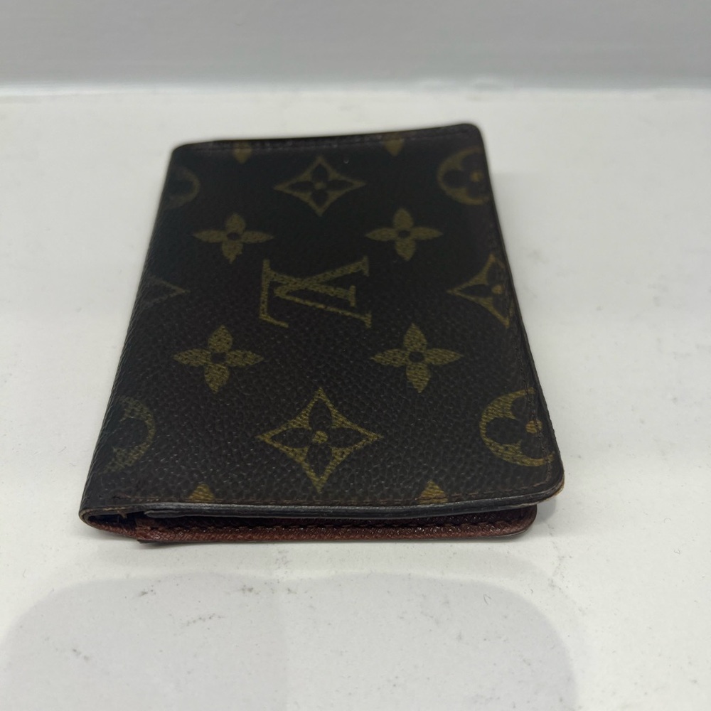 Simple Louis Vuitton Card holder